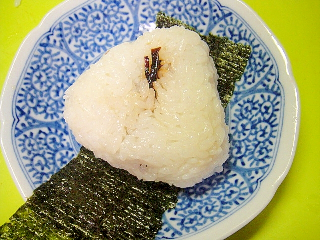 昆布の佃煮とマヨおかかのおにぎり