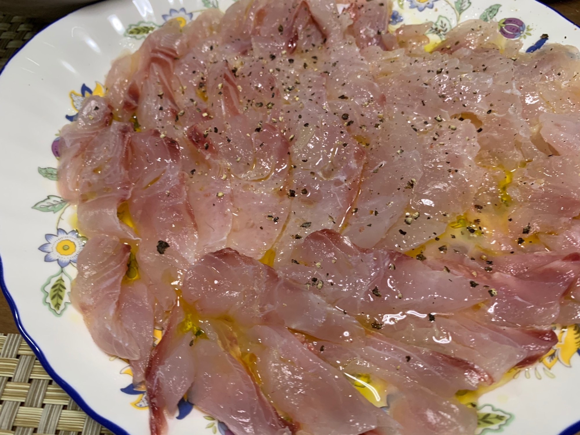 鯛の塩レモンカルパッチョ