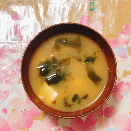 生わかめの味噌汁