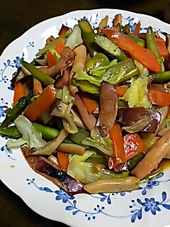 イカとたっぷり野菜の中華炒め