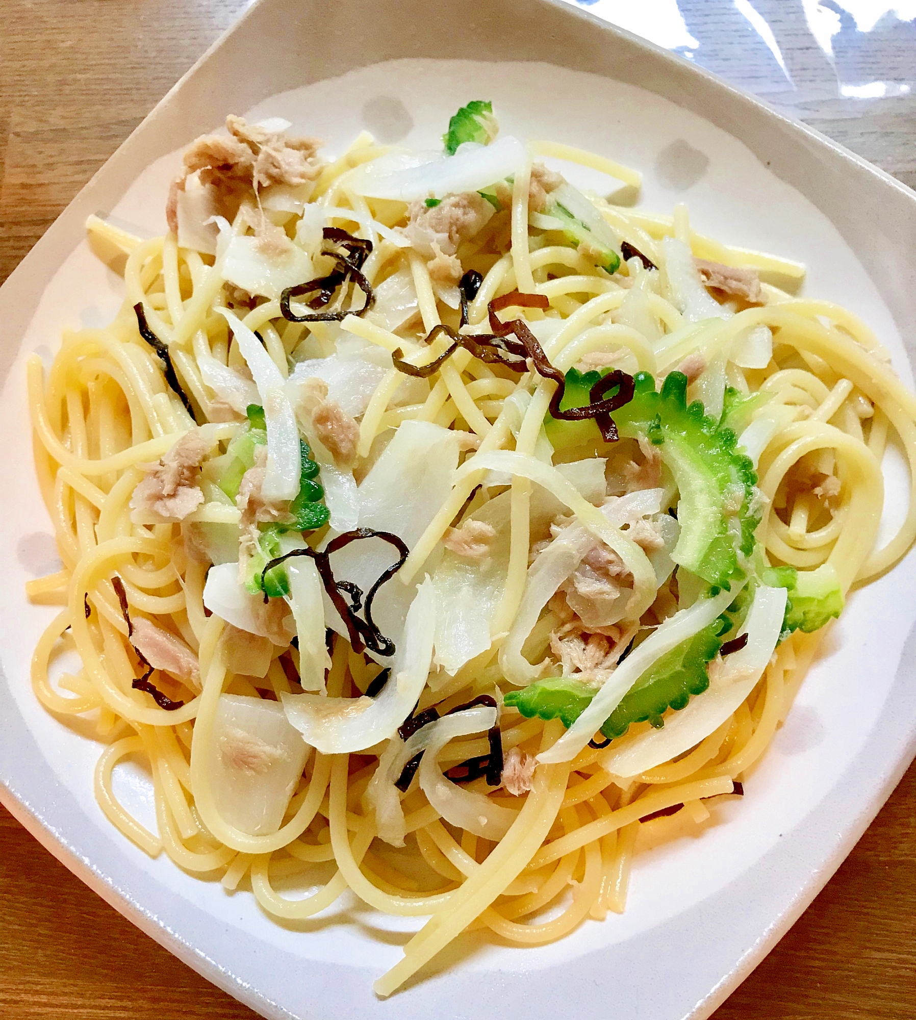 ツナ缶とゴーヤの和風パスタ