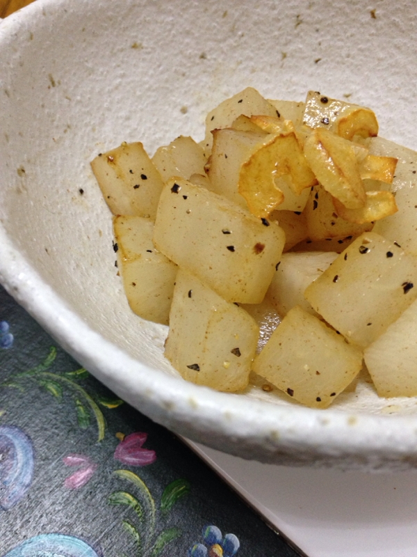 簡単ジューシー 大根のガーリックバターソテー レシピ 作り方 By 眠り姫まま 楽天レシピ