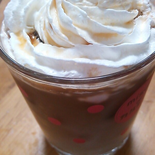 ラム酒カフェオレ Withホイップクリーム レシピ 作り方 By Rika Shou 楽天レシピ ラム酒カフェオレ Withホイップクリーム レシピ 作り方 By Rika Shou 楽天レシピ