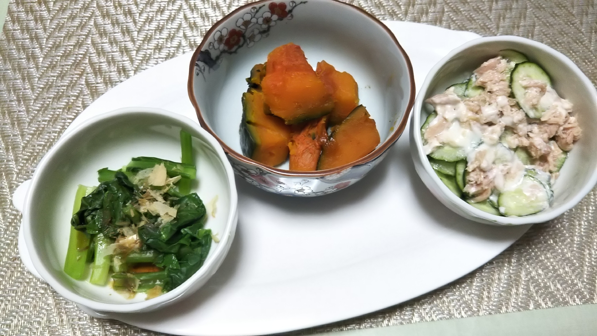 カボチャの煮物と小松菜のお浸しときゅうりツナ和え☆