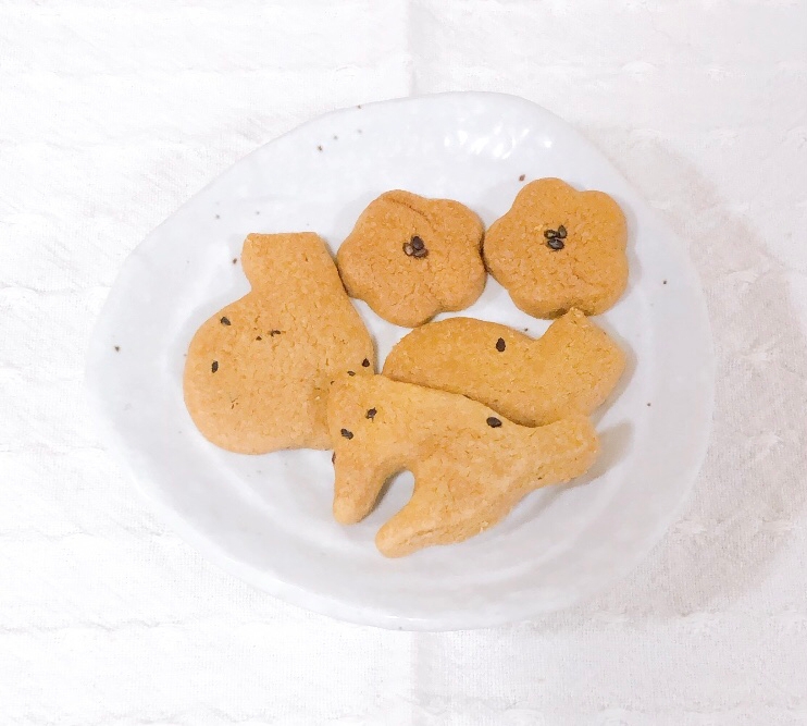 簡単⭐黒胡麻入りココアクッキー