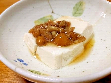 湯豆腐　なめこだれ