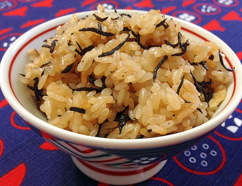 乾物と油揚げ☆おこわ