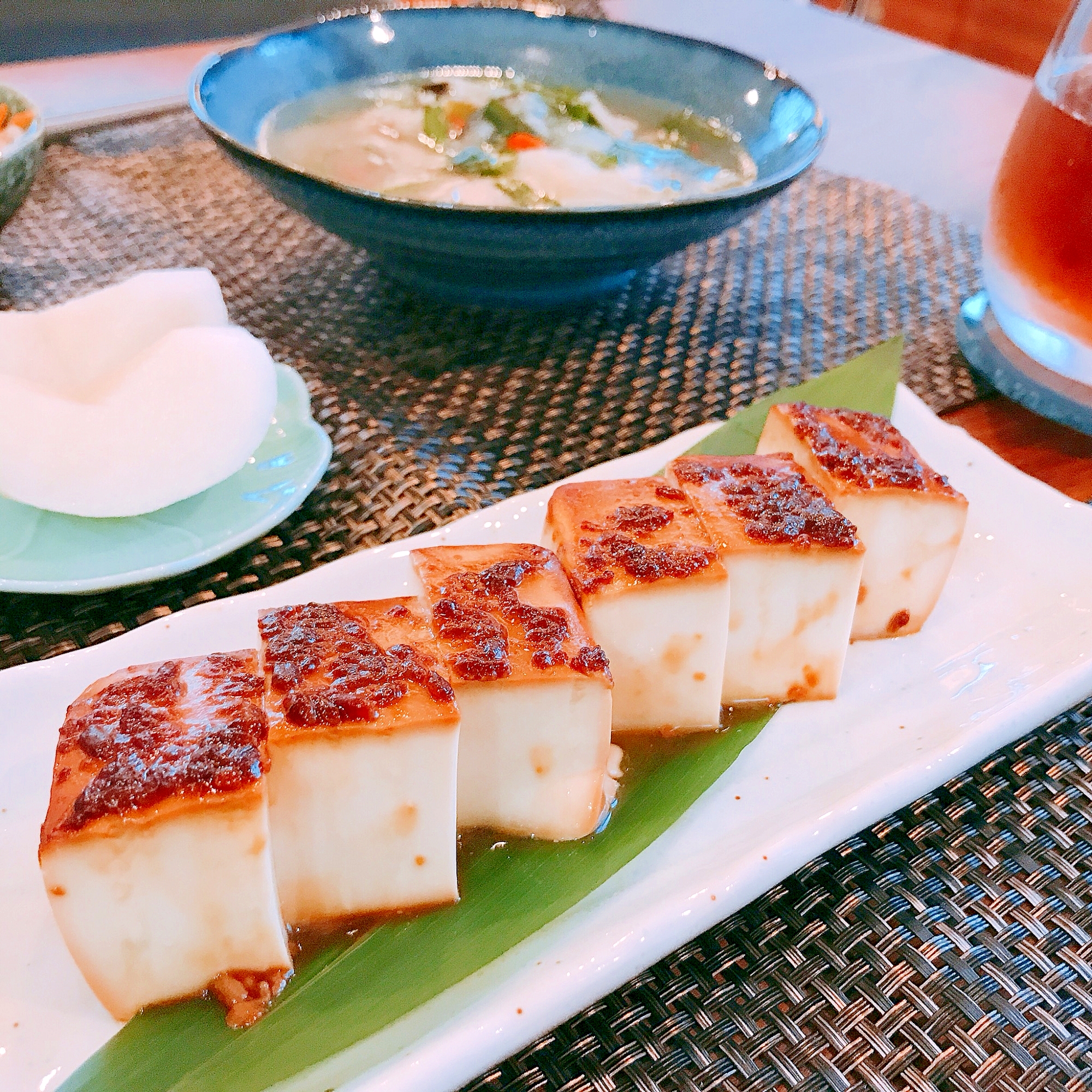 旨味たっぷり♡豆腐の醤油麹漬け焼き