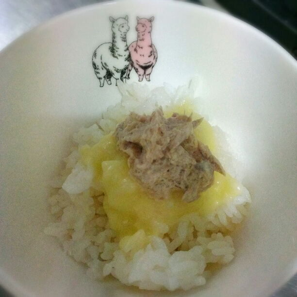 1歳 離乳食 ツナマヨチーズごはん レシピ 作り方 By ゆいか1221 楽天レシピ