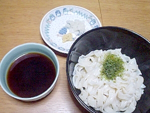 自家製麺のざるうどん