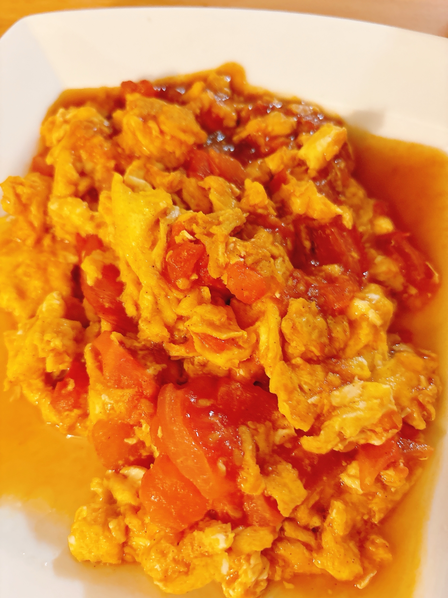 西紅柿炒鶏蛋(トマトたまご炒め)