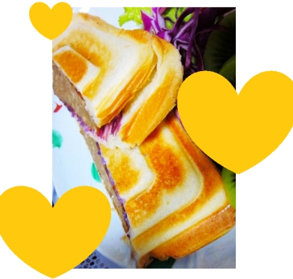 ここなっつん様、明太ポテトのホットサンド美味しかったです！
そうです♪♪お正月は、きな粉餅作るので…
好き嫌い別れる食べ物かもですが、うちでは毎年作っています♡