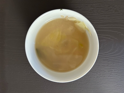 玉ねぎ 白菜 しめじ 味噌汁