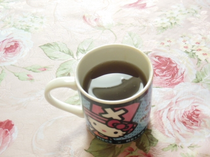 (○´∀｀)ﾉｵﾊﾖ～ｩ♪
先ほど２回目の洗濯アライグマ終えて休憩中よ＾＾
ほんわり暖かい紅茶良いね～❤
(♥ó㉨ò)ﾎﾟﾎﾟﾟ❤な味わいに感謝❤＾＾❤