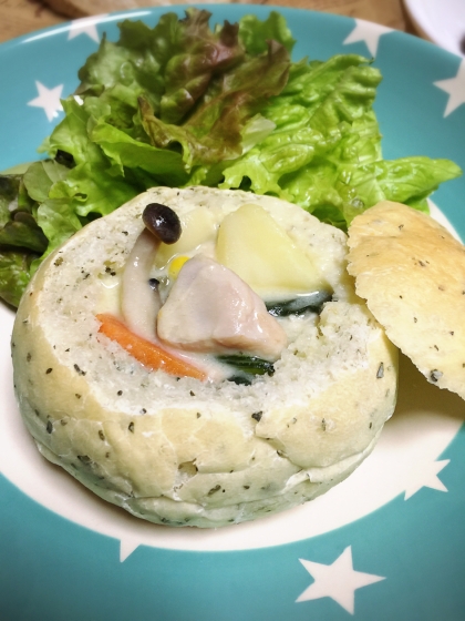 乾燥バジルで大好きなバジルロール♡つけパンにも◎！