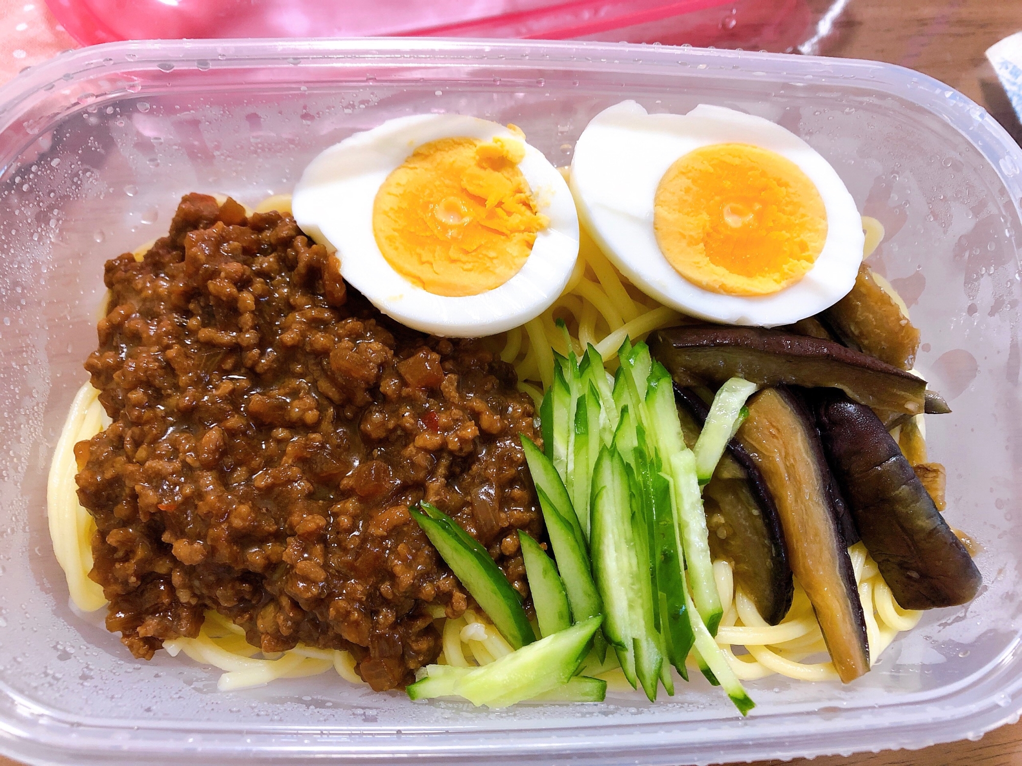 ジャージャー麺のピリ辛弁当