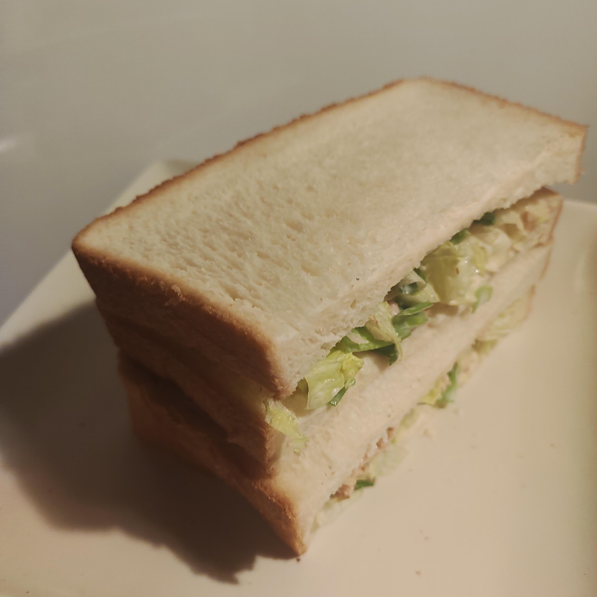 小ねぎ、レタス、ツナサンド