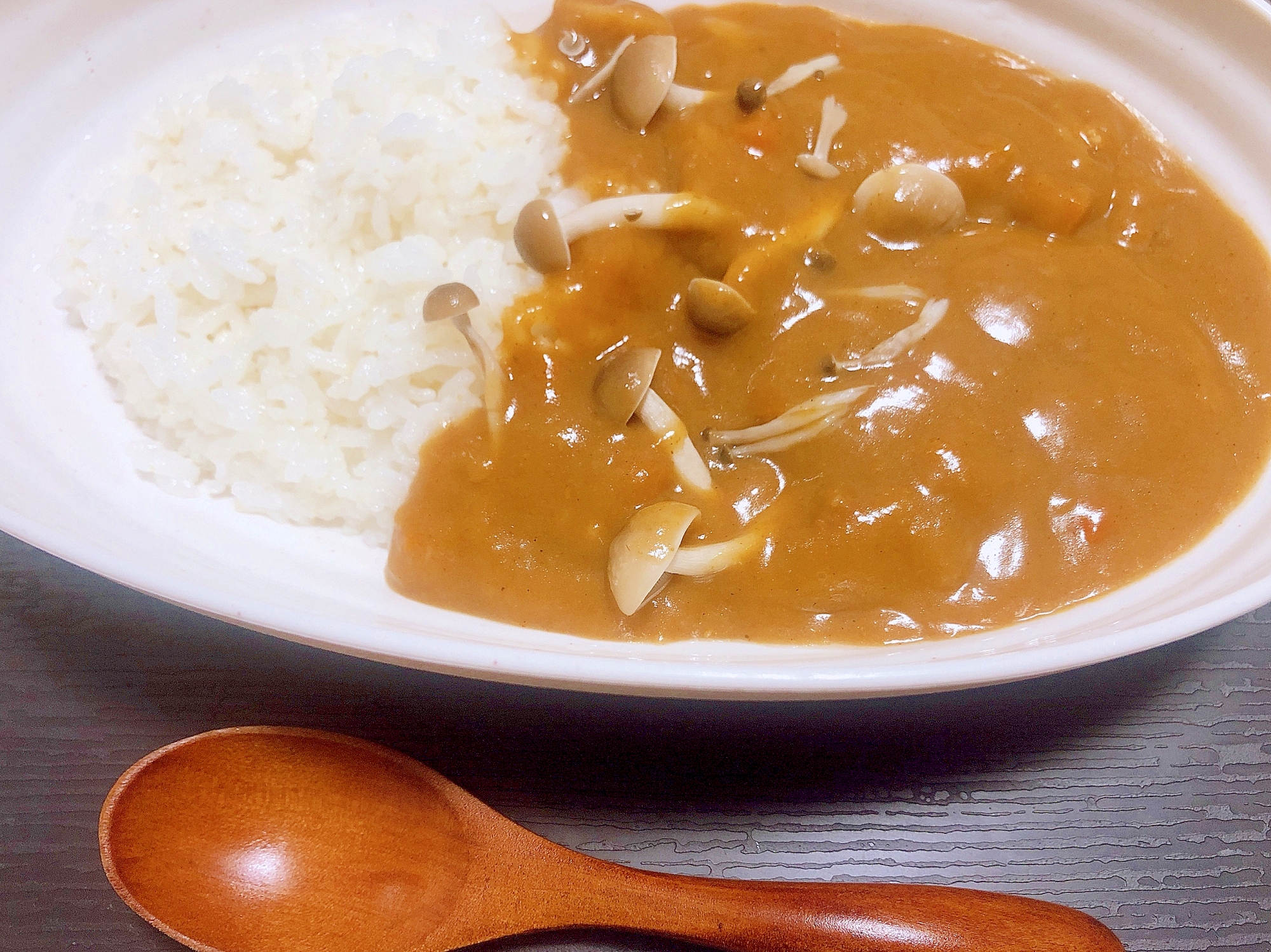 やんばるしめじたっぷりカレー