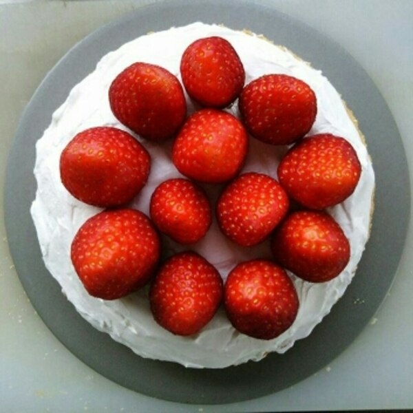 クリスマスケーキ いちごのクリチホイップタルト レシピ 作り方 By Mmmmuuu 楽天レシピ クリスマスケーキ いちごのクリチホイップタルト レシピ 作り方 By Mmmmuuu 楽天レシピ