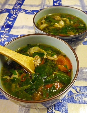 モロヘイヤトマト豚スープ