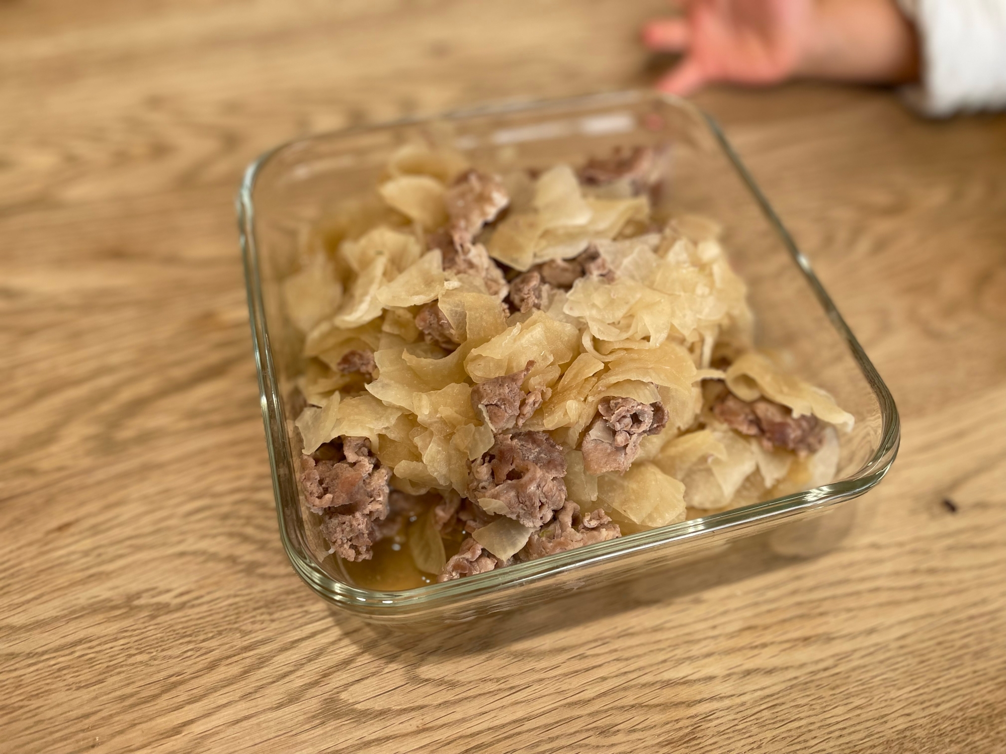 つまみ食いが止まらない！豚肉と大根の簡単煮物