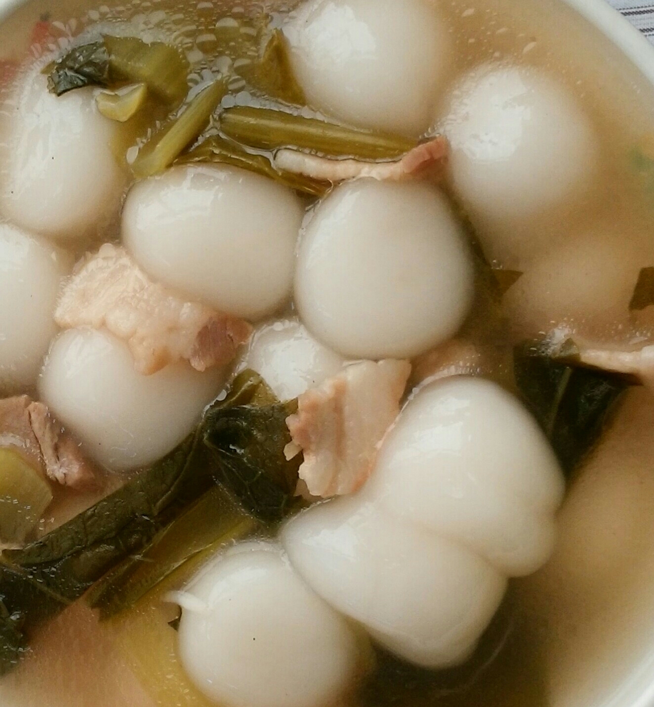 もちもち豆腐白玉の中華スープ