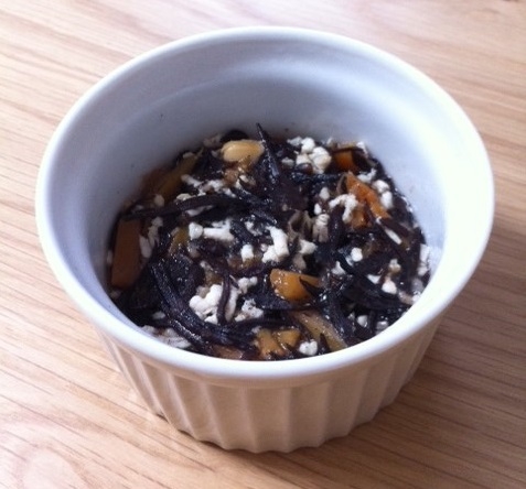 離乳食後期 ひじきと野菜と鶏肉の煮物 レシピ 作り方 By も る す け 楽天レシピ 離乳食後期 ひじきと野菜と鶏肉の煮物 レシピ 作り方 By も る す け 楽天レシピ