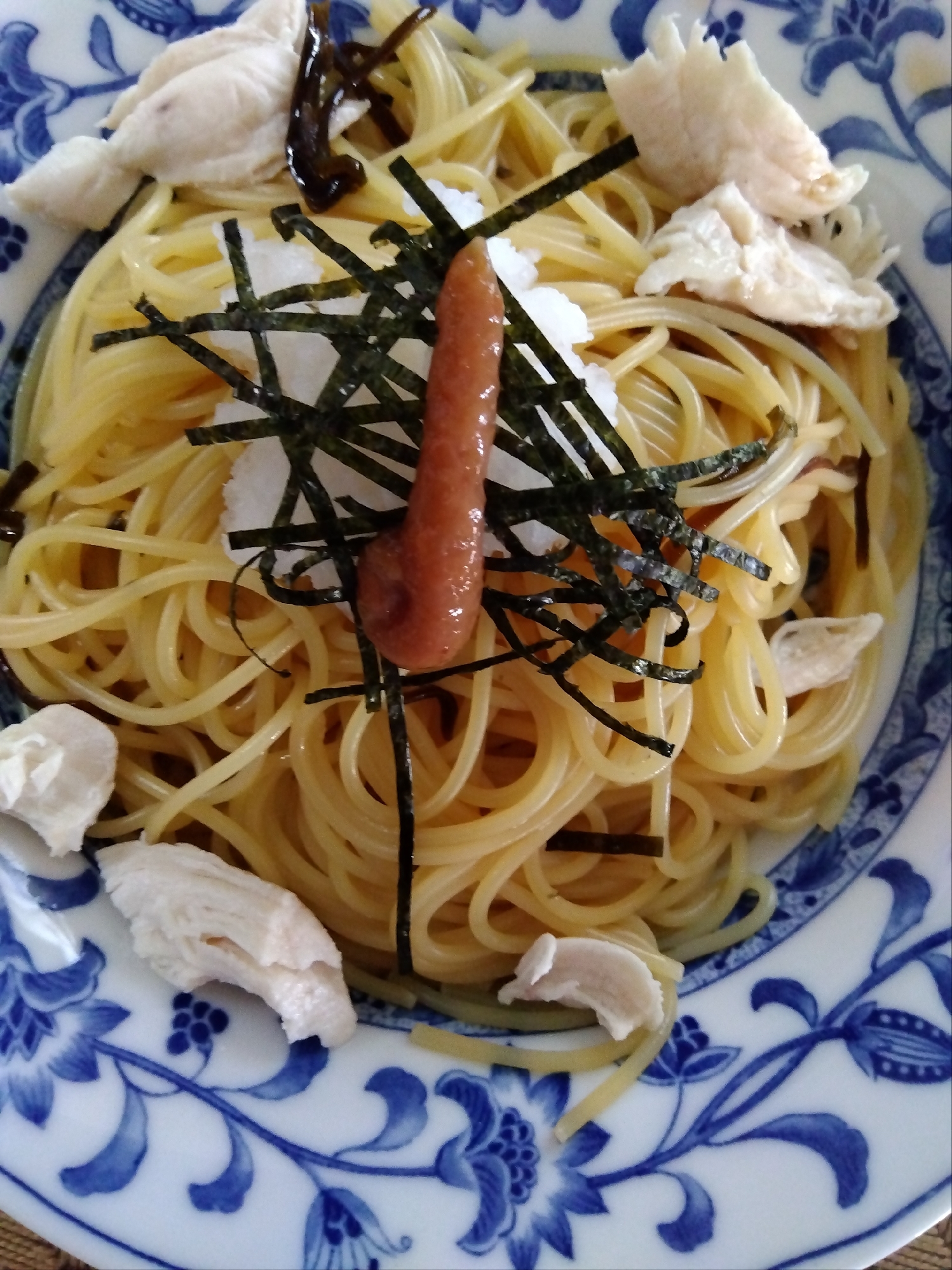 塩昆布と鶏肉の和風パスタ