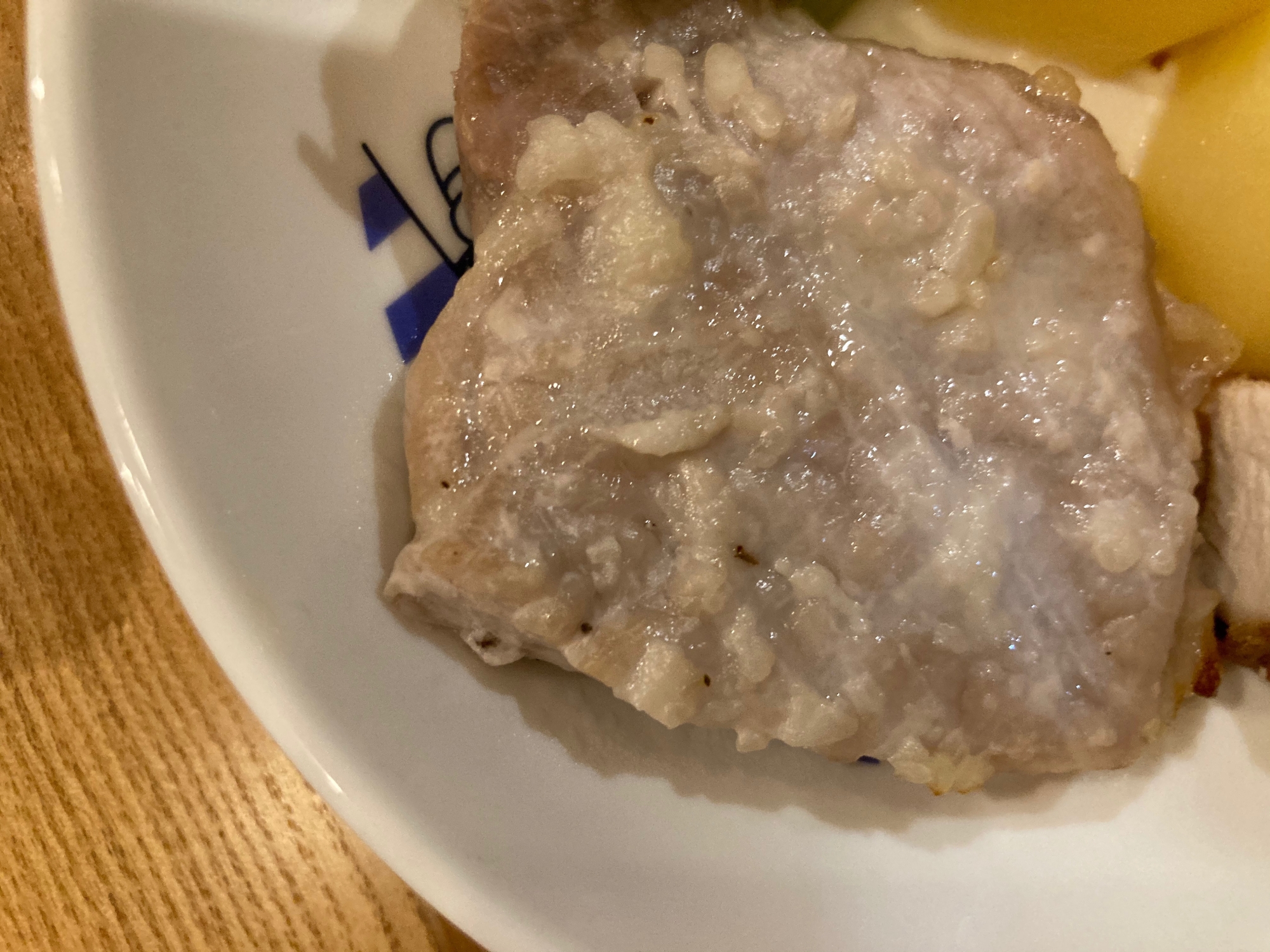 豚肉の塩麹漬け焼き