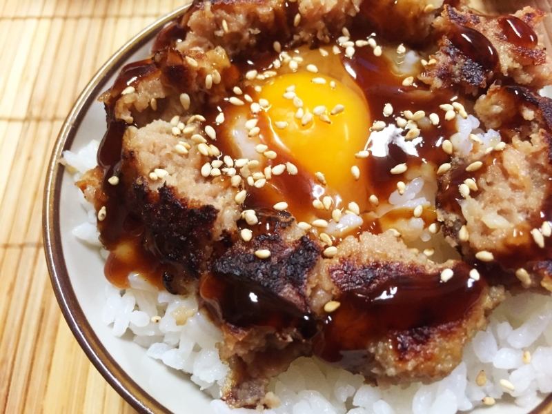 ソースハンバーグ丼