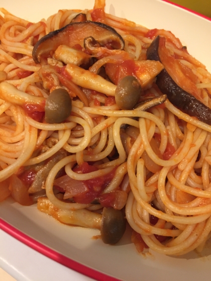 本格的でとっても美味しかったです！！ほうれん草のかわりに椎茸を。味がよく染み込みましたが、やっぱりしめじだけの方が更に美味しそうだと思いました笑。ご馳走様です！