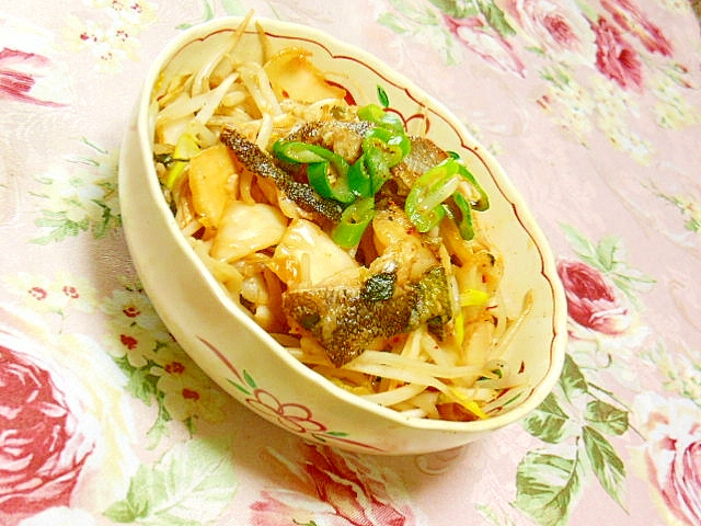 ❤蒸し鱈とモヤシ＆葱キムチの炒め物❤