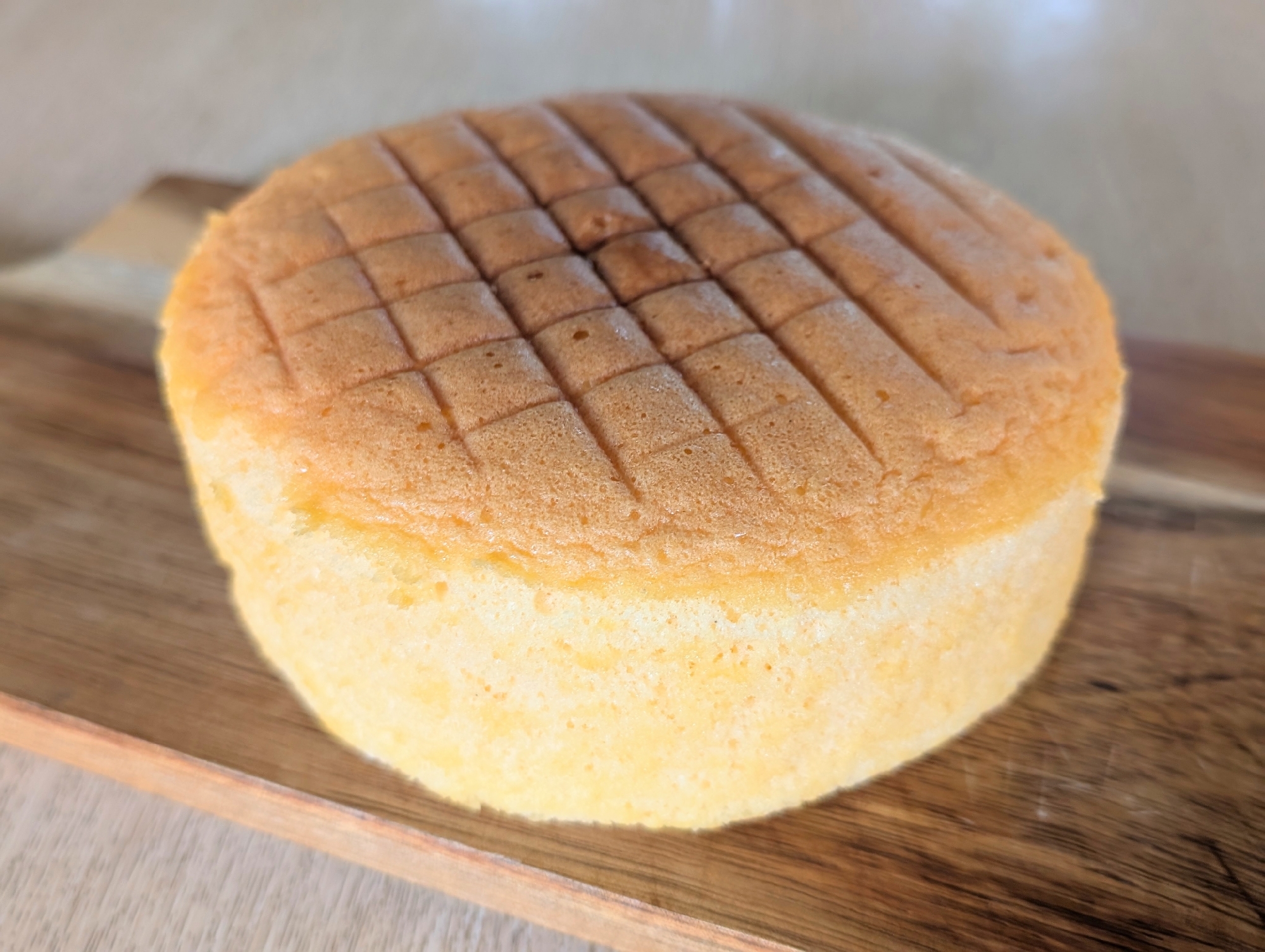 冷めても沈まないスポンジケーキ♪
