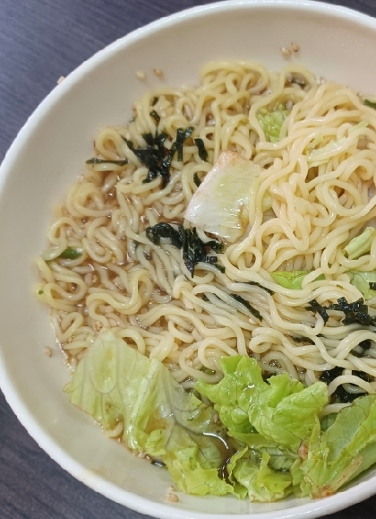 sweet　sweetさん♪家族のお昼ご飯に☆レタスラーメン美味しい！ご馳走様でした(*^^*)