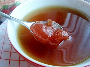ミントな苺を食べるお茶