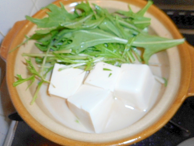 ☆豆乳の湯豆腐・水菜入り☆