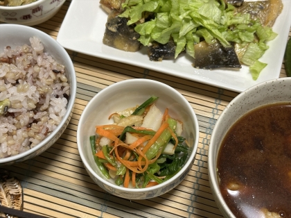 小松菜にんじんちくわのナムル