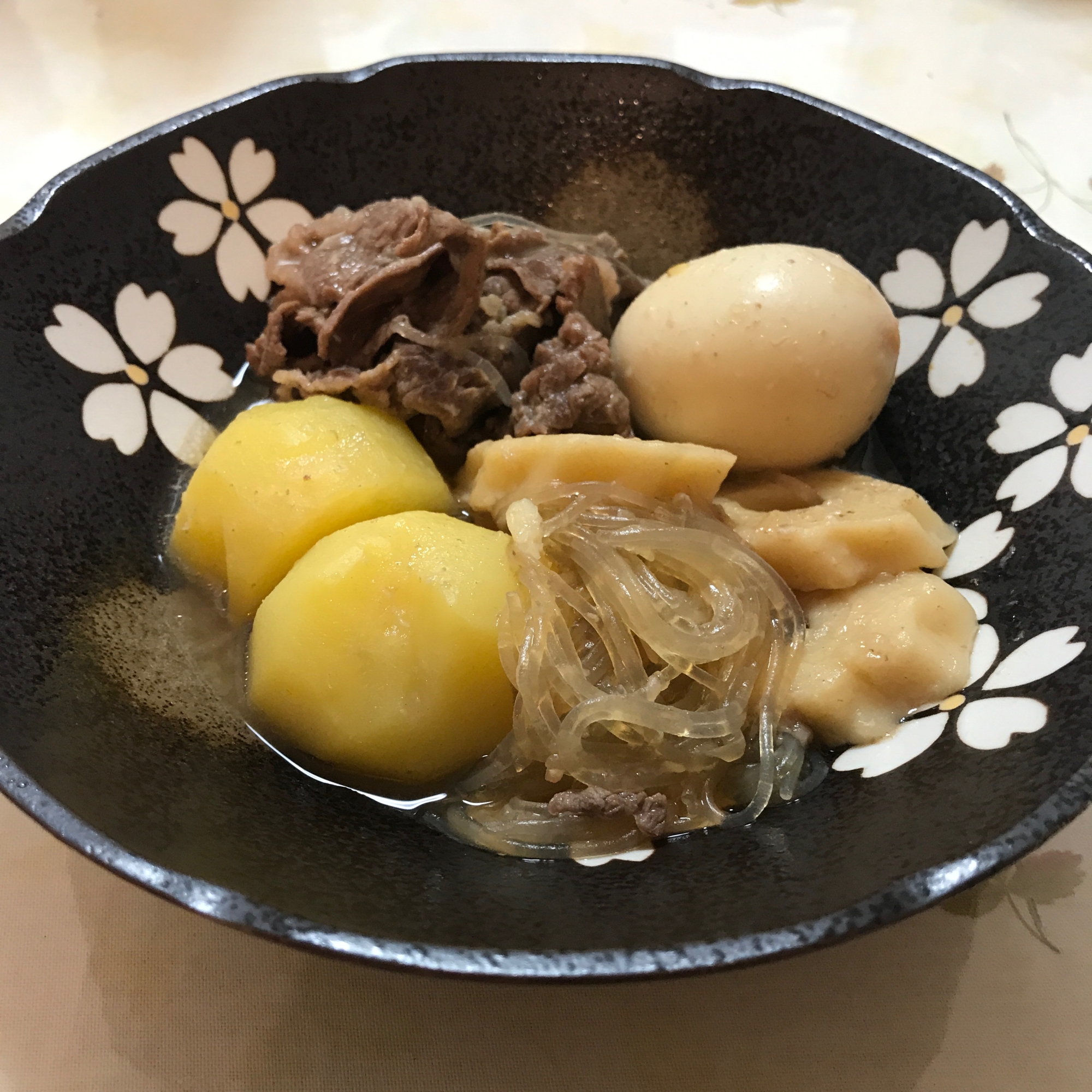 おでんの汁で絶品肉じゃが レシピ 作り方 By ゆきゆき7954 楽天レシピ