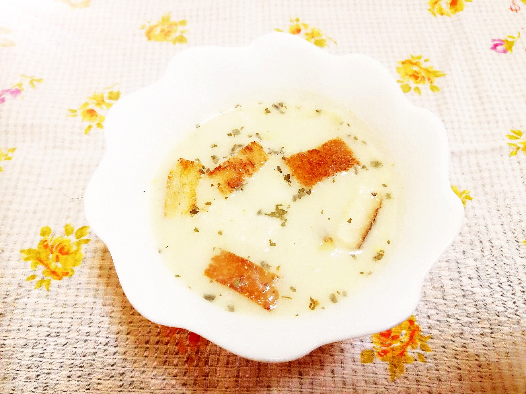 玉葱とコーンクリームの豆乳スープ