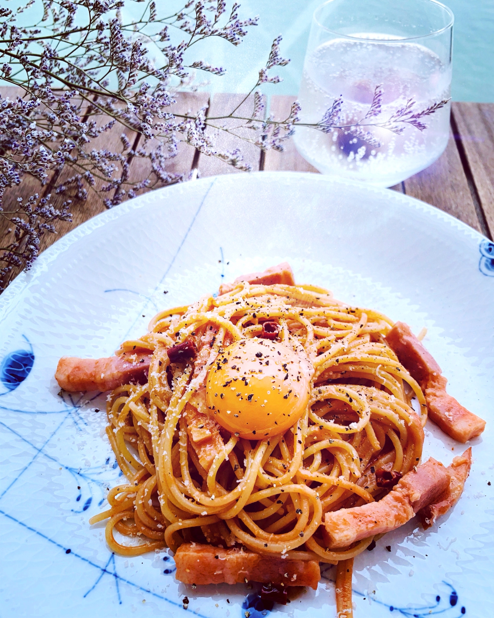 トマトジュースで作る カルボナーラチリトマトパスタ レシピ 作り方 By Miyabi 楽天レシピ