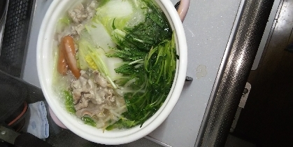 豚肉と野菜たっぷりの中華風味鍋