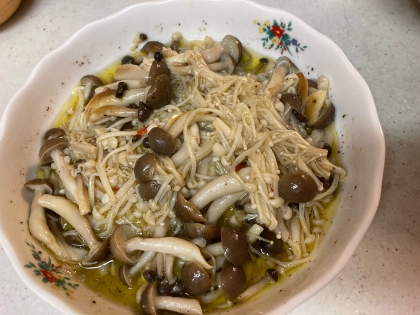 きのこが美味しい季節ですね〜また作りました♪やっぱり美味しいです！ヘルシーなのでたっぷり食べても気にならないですね〜！