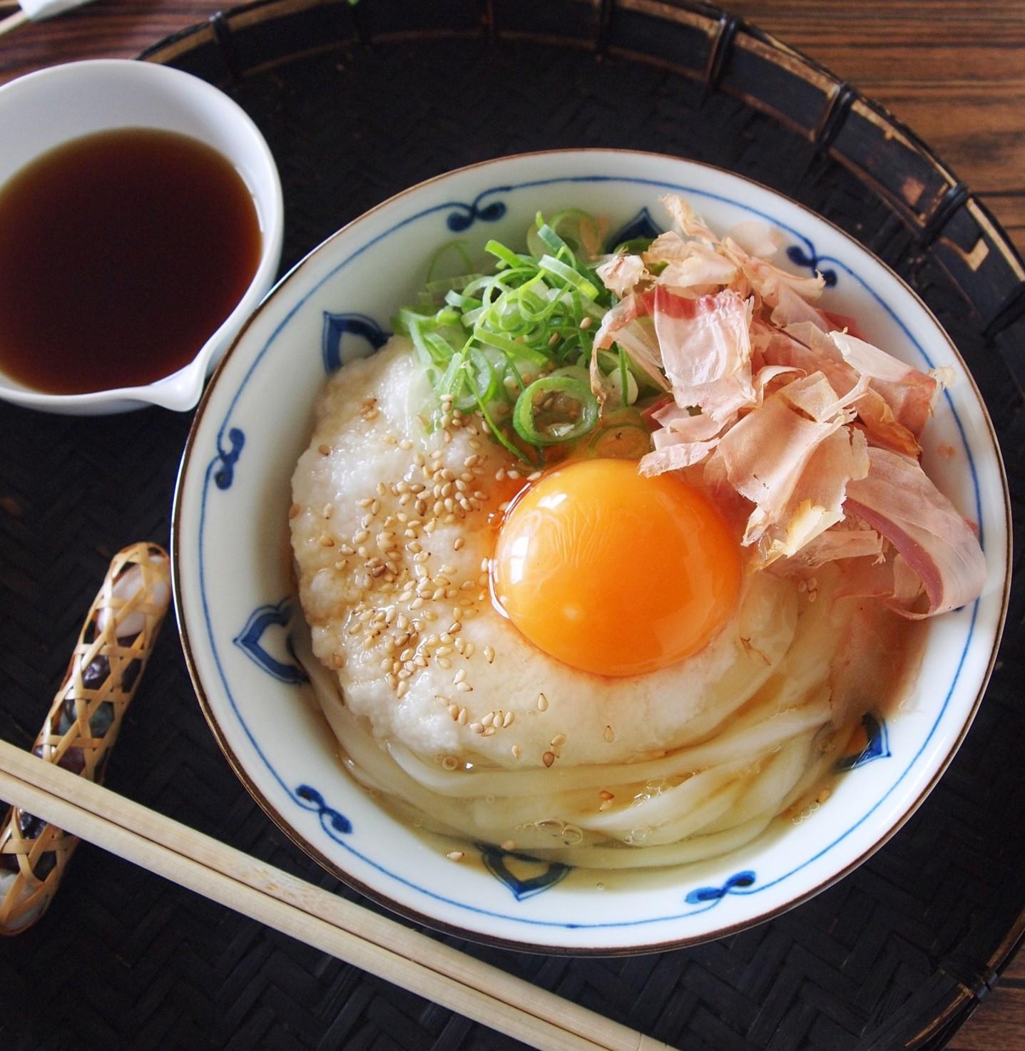 花がつおとろろのぶっかけうどん