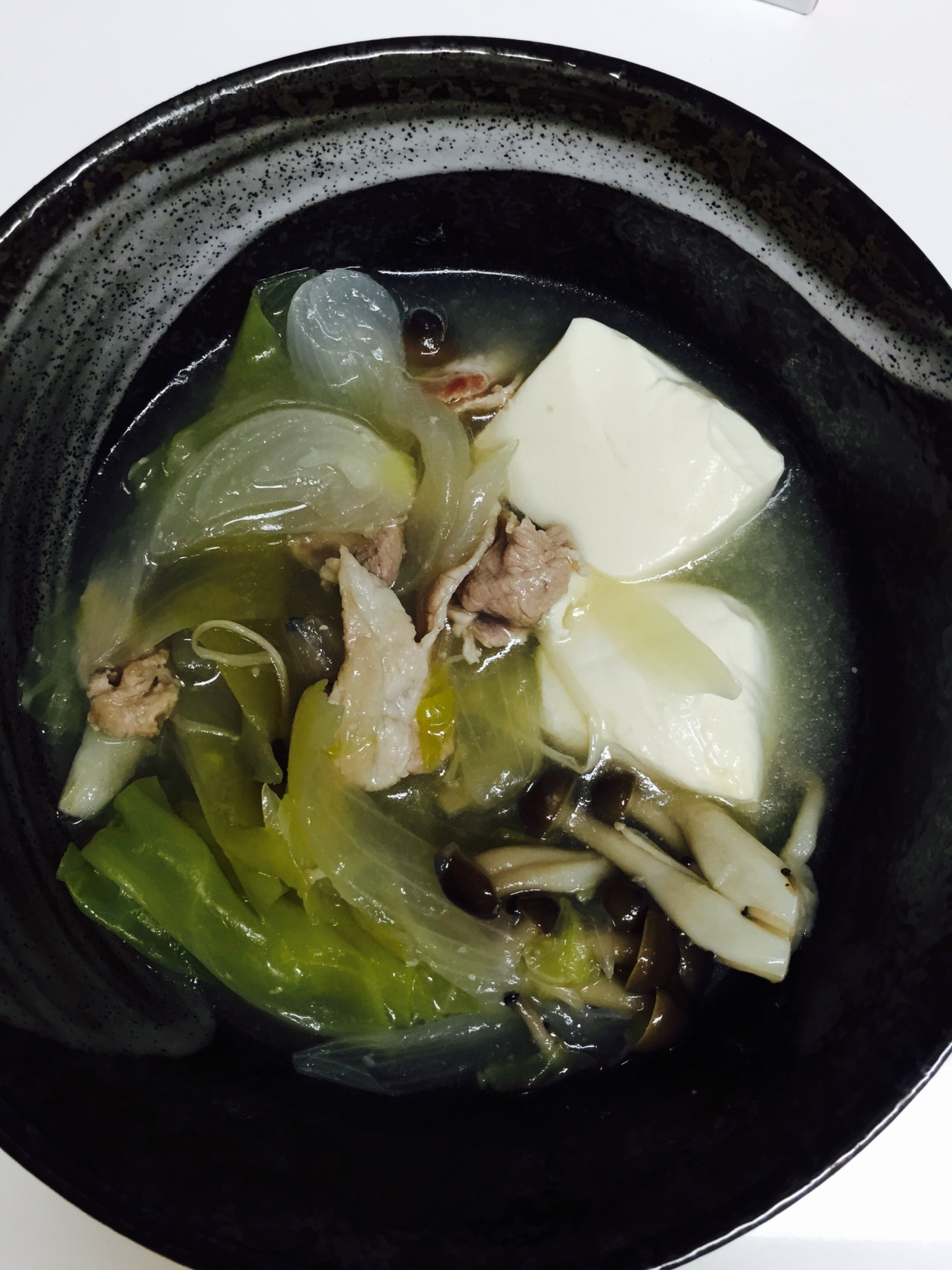 塩麹と味覇(ウェイパー)の具沢山スープ