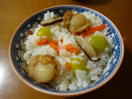 美味しいホタテの炊き込みご飯♬