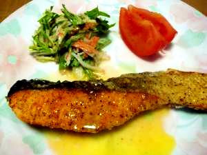 基本のムニエル☆鮭のムニエル(レモンソース)