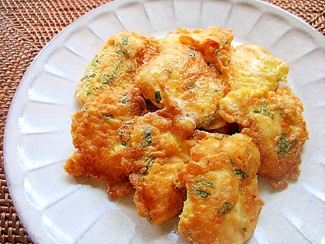 簡単&節約おかず♪鶏むね肉のバジル入りピカタ