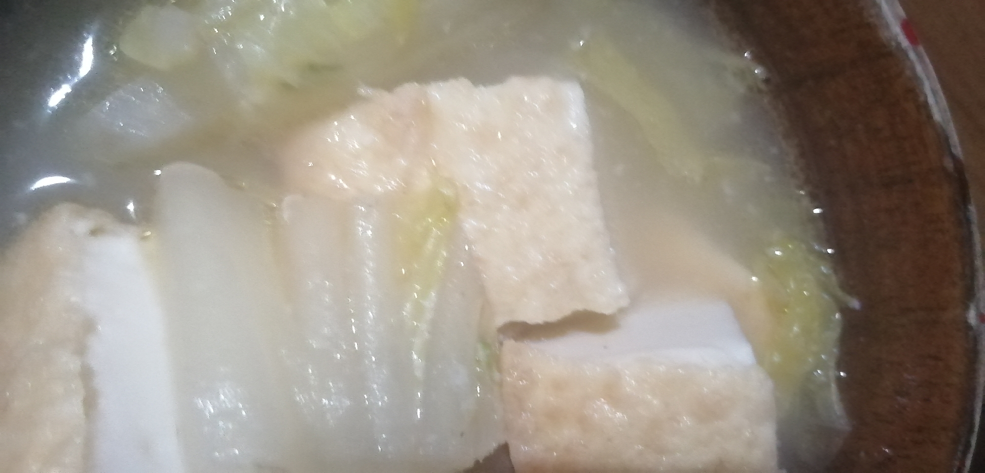 白菜と厚揚げ豆腐の味噌汁