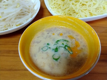 豆乳ラー油のつけ麺