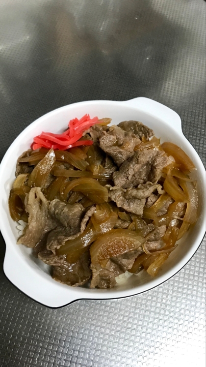 「簡単なのに本格」玉ねぎトロトロつゆだく牛丼